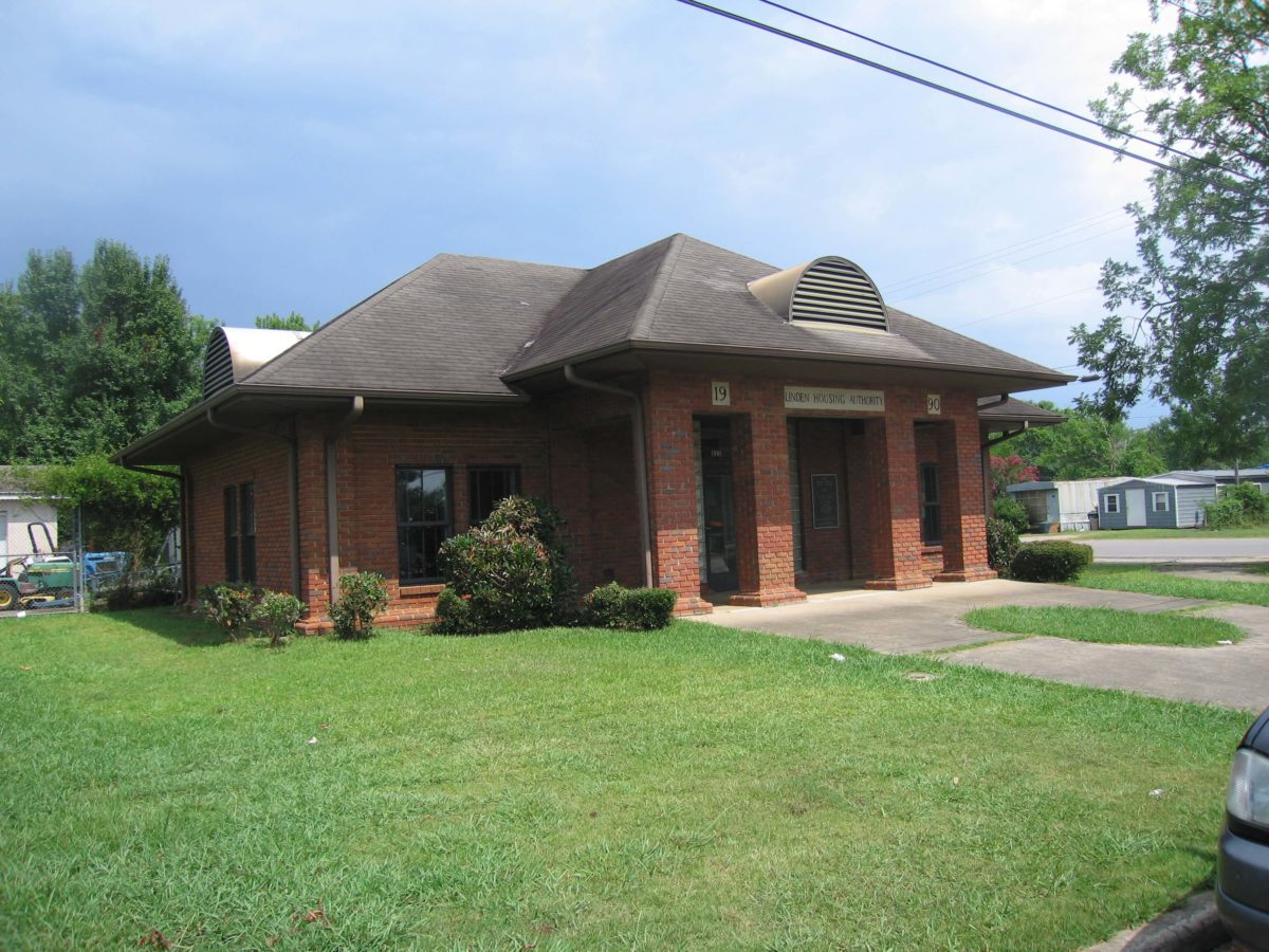 Linden Housing Authority - Richard B Hudgens Architect